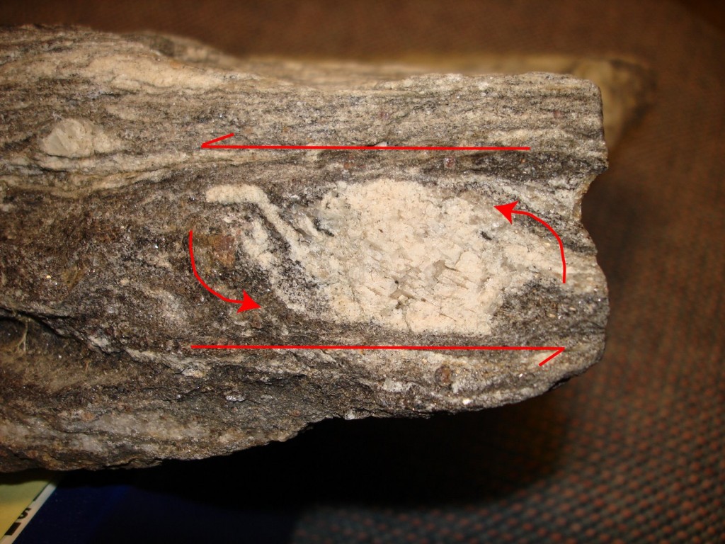 Rotated porphyroclast