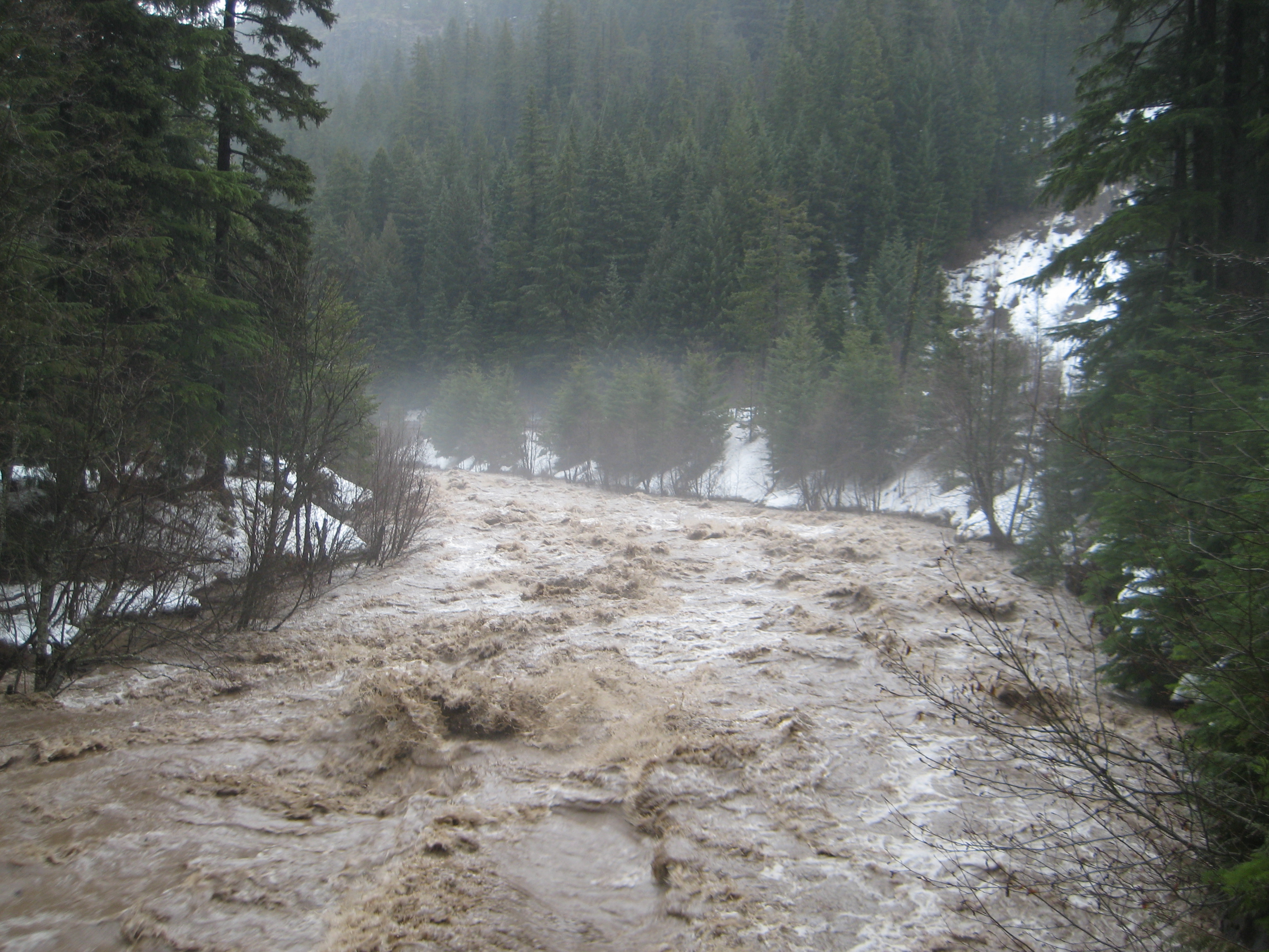 Flooding on the flanks of Mt. Hood Highly Allochthonous