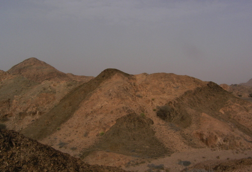 JebelJalaan_dykes.JPG