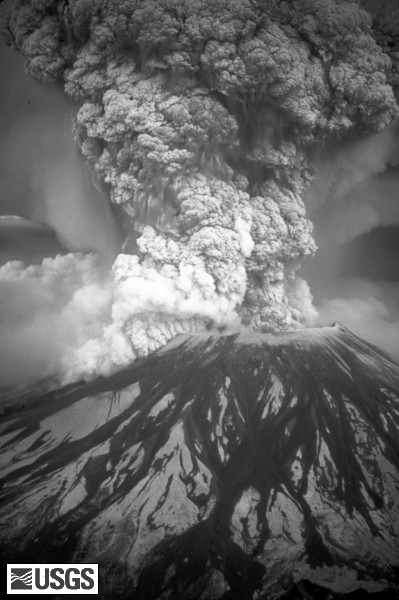 MSH80_eruption_mount_st_helens_05-18-80_bw_med.jpg