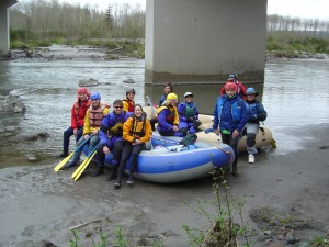Hydrophiles at our Toutle River put-in, April 2004. 